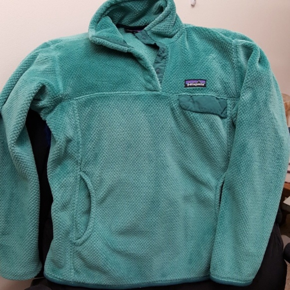 teal patagonia